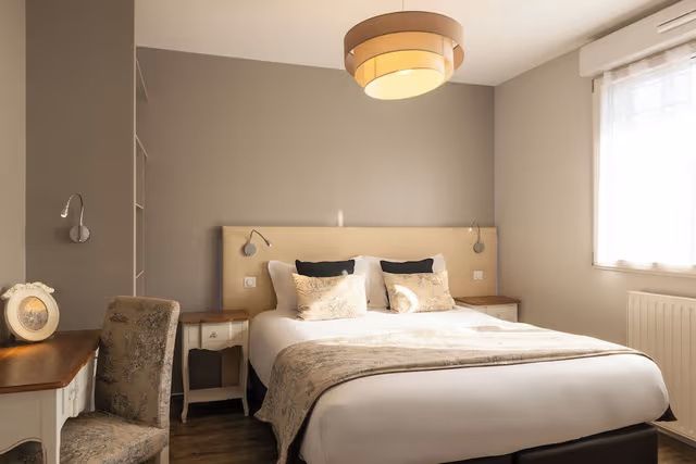 Comfort Double Room, City View