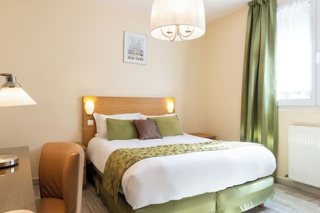 Comfort Double Room, City View