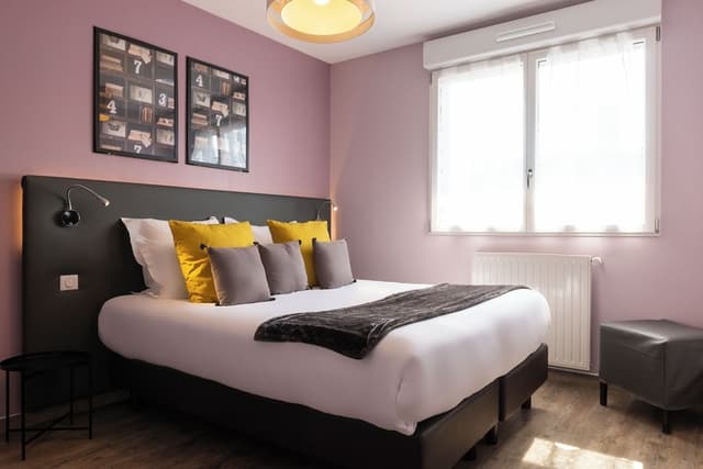 Superior Room, City View