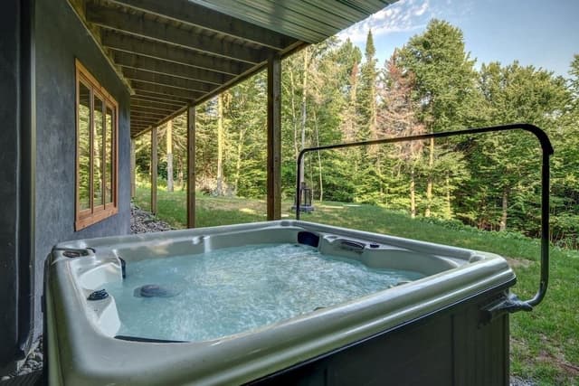 Papineau 4 Bedrooms