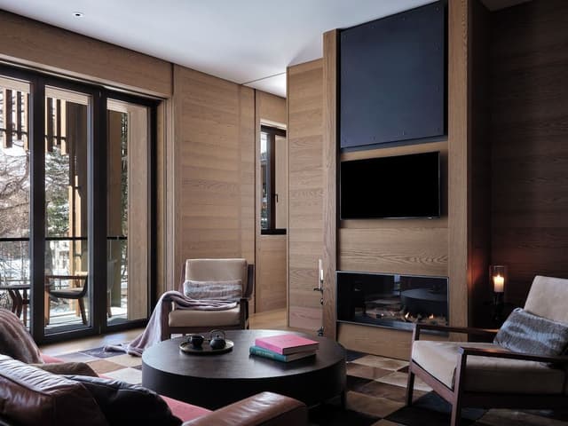 Deluxe Suite (Grand)