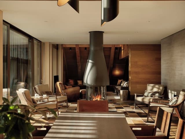 Suite (Furka)