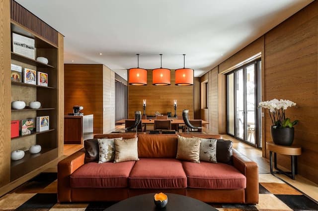 Deluxe Suite (Grand)