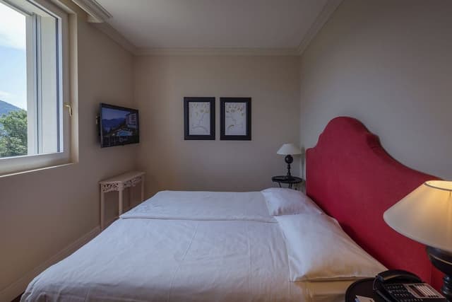 Superior Suite, 1 Bedroom, Kitchenette (with Spa access)