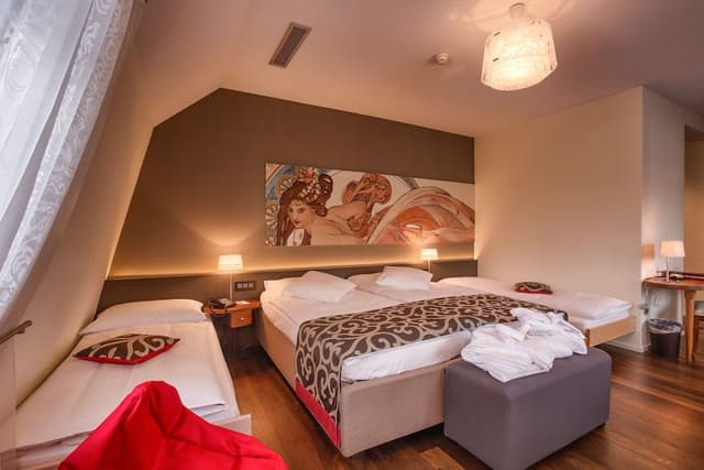 Boutique Family Room