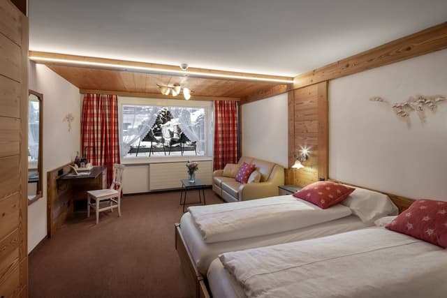 Economy Twin Room