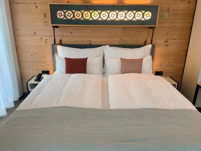 Medium Double Room with balcony