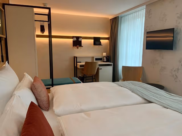 Medium Double Room with balcony