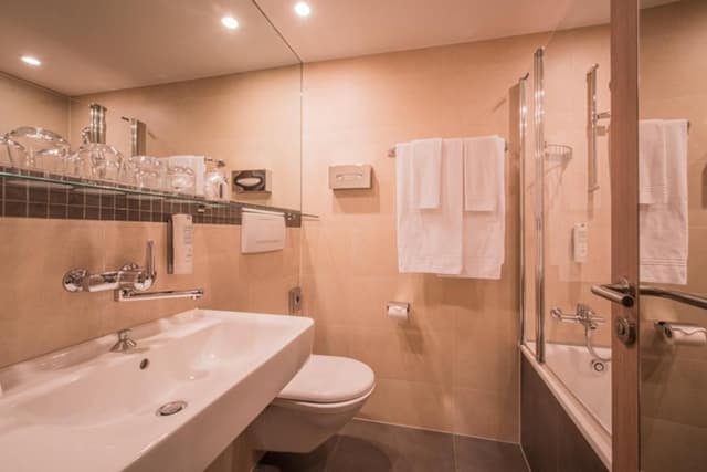 Medium Double Room with balcony