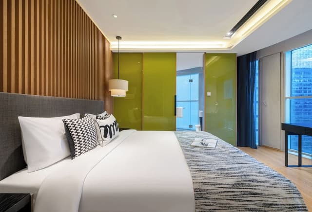 One-Bedroom Deluxe