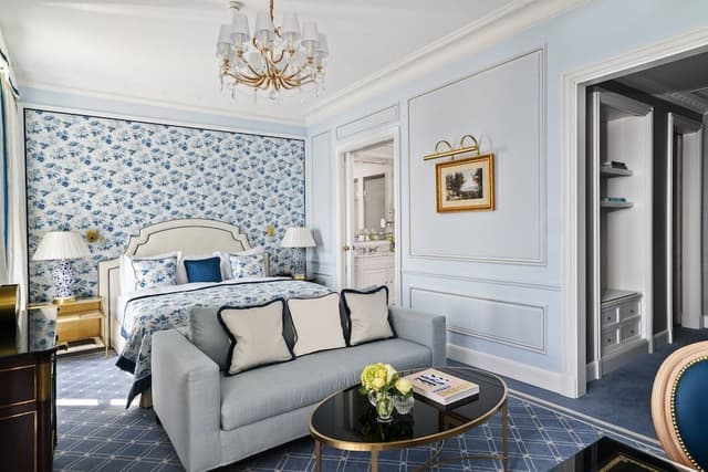 Deluxe Room, Lake View