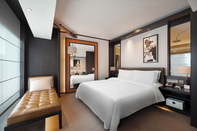 CBD View Two-bedroom City Mansion