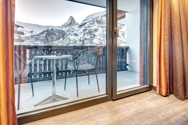 Panorama Double room with balcony and Matterhorn view