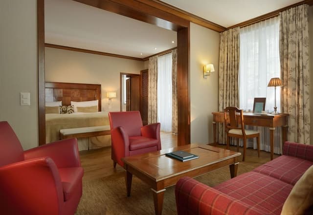 Alpine Classic Suite, Mountain view