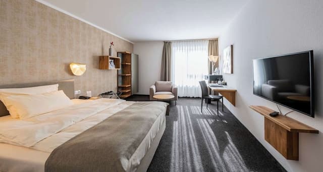 Standard Room, 1 Queen Bed