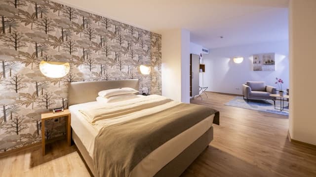 Suite, 1 Queen Bed