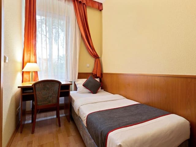 Single Room