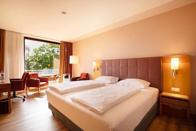 Room (Comfort Room)