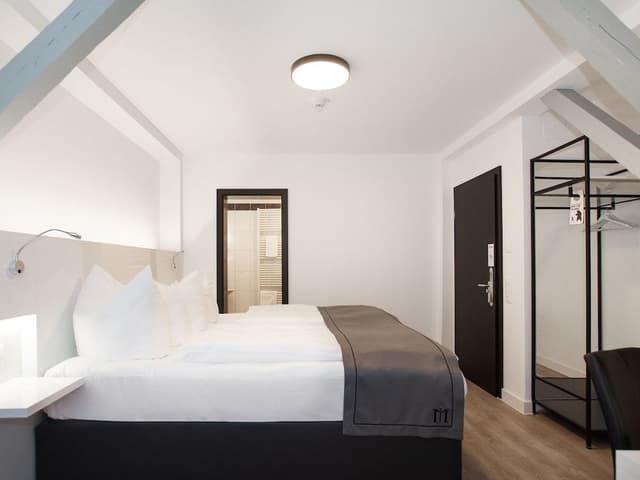 DORMERO Room