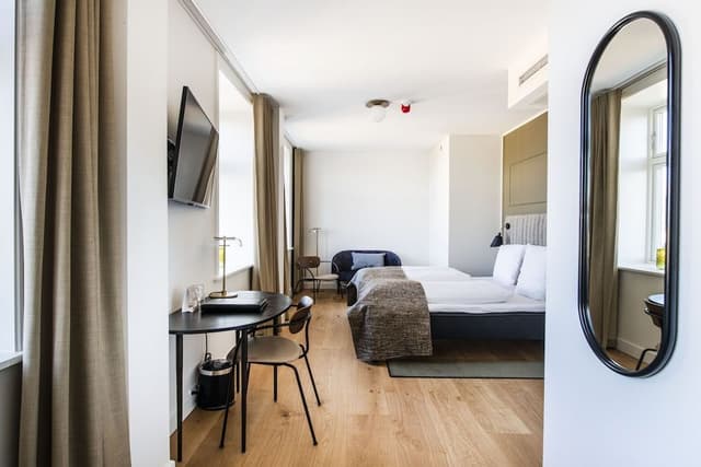 Suite, 2 Bedrooms