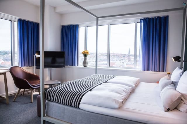 Standard Room, 1 Double Bed, Corner