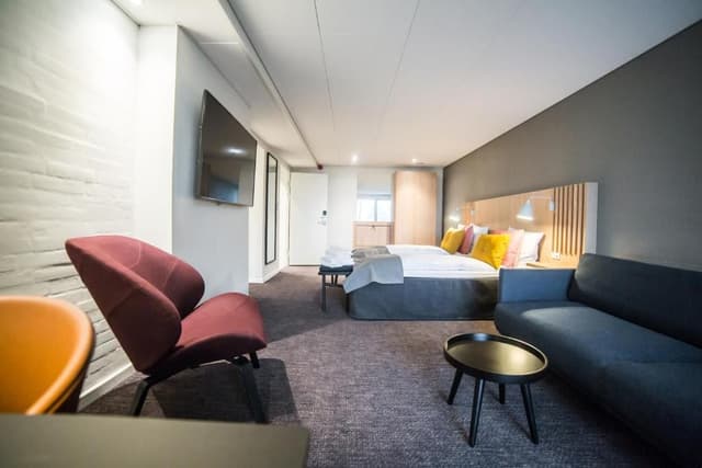 Suite