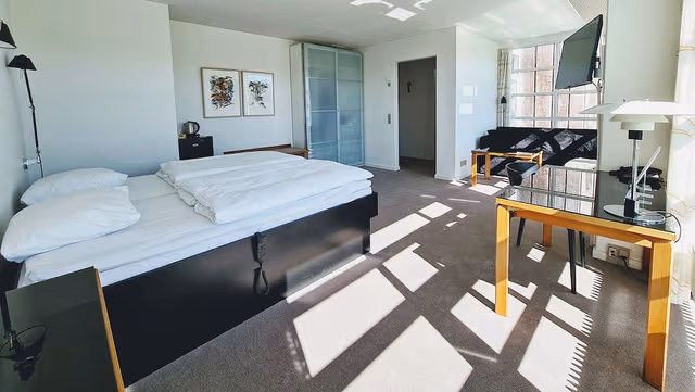 Junior Room