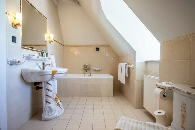 King's Suite