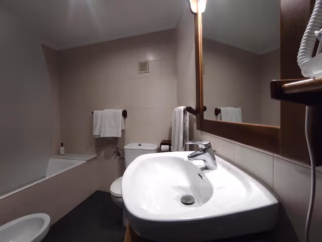Standard Single Room with Balcony