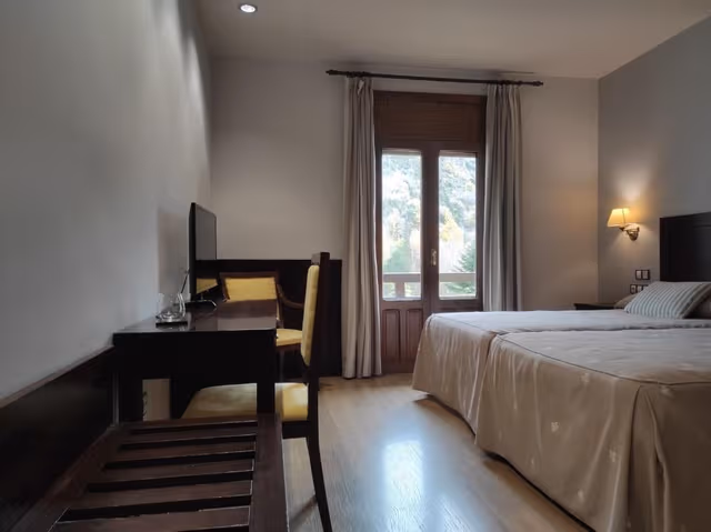 Superior Single Room with Balcony