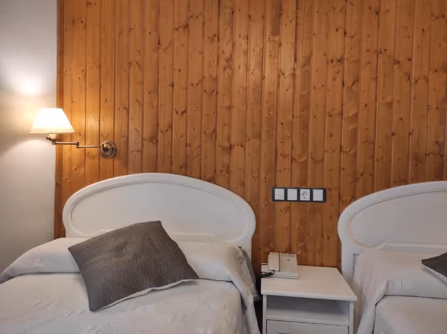 Economy Single Room