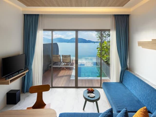 Double Pool Access with Ocean View