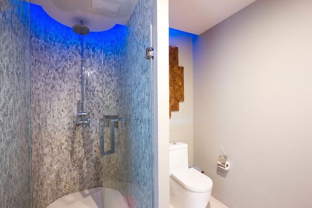 Double Pool Access with Ocean View