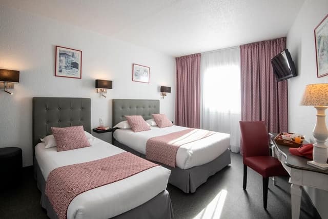 Comfort Triple Room