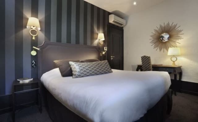 Traditional Room