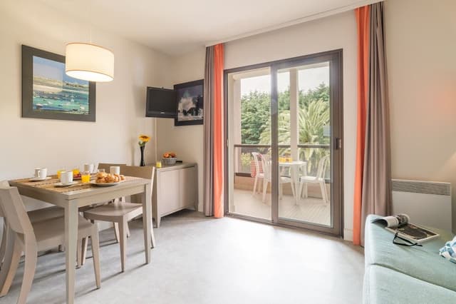 Studio 4 people - 1 sleeping alcove - Terrace or balcony
