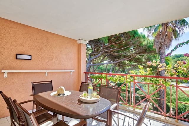 Apartment 6 people - 1 bedroom + 1 sleeping alcove - Terrace or balcony - Garden view
