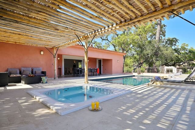 Premium Villa