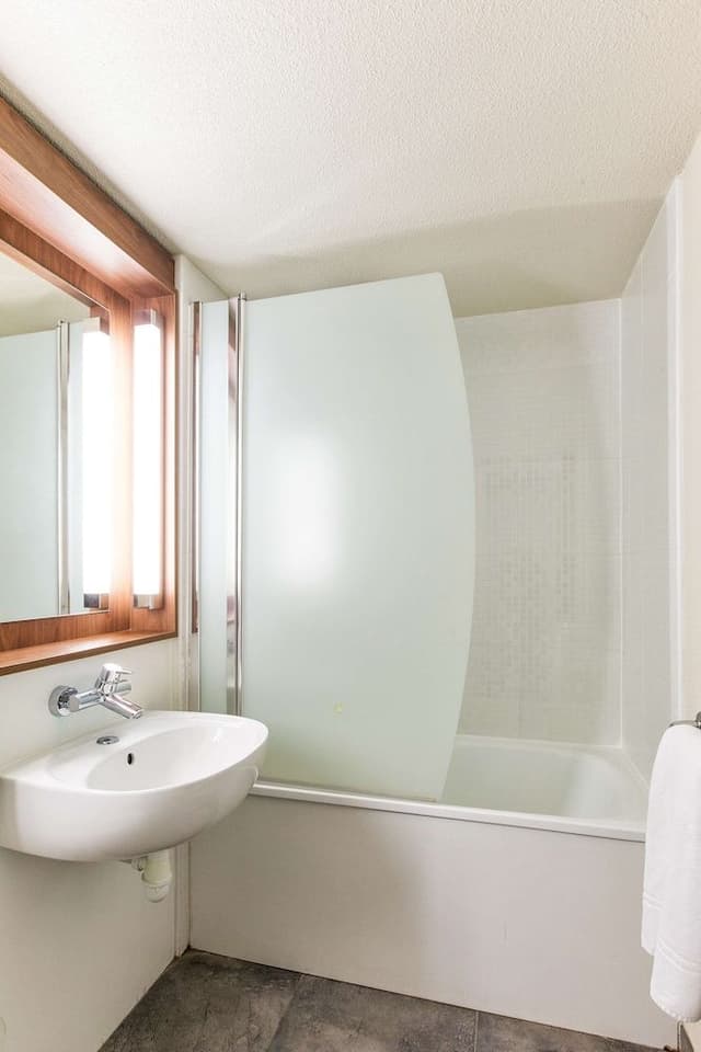 Standard Room, 2 Twin Beds