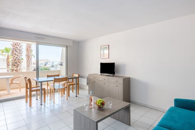 Apartment, 1 Bedroom, Pool View