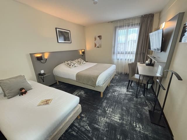 Comfort Triple Room