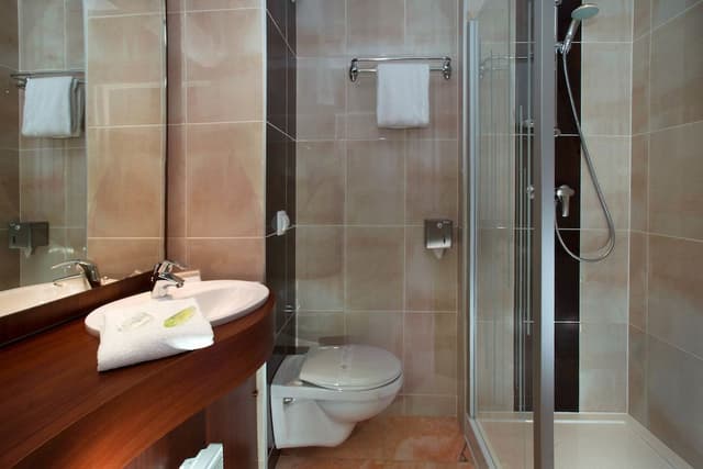 Premium Triple Room