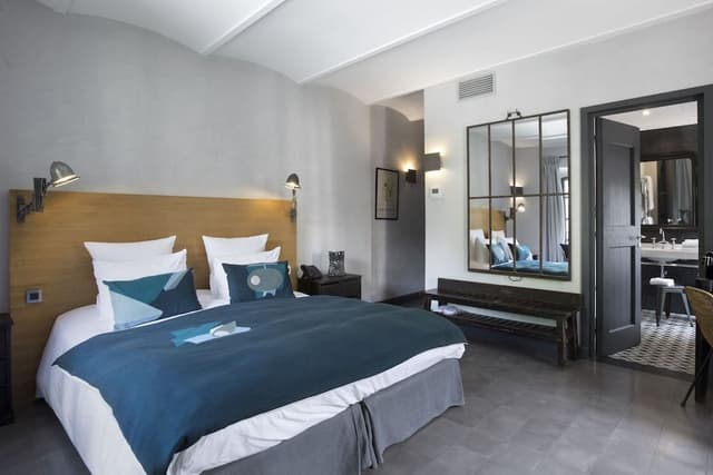 Prestige room