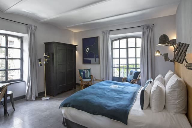 Prestige room
