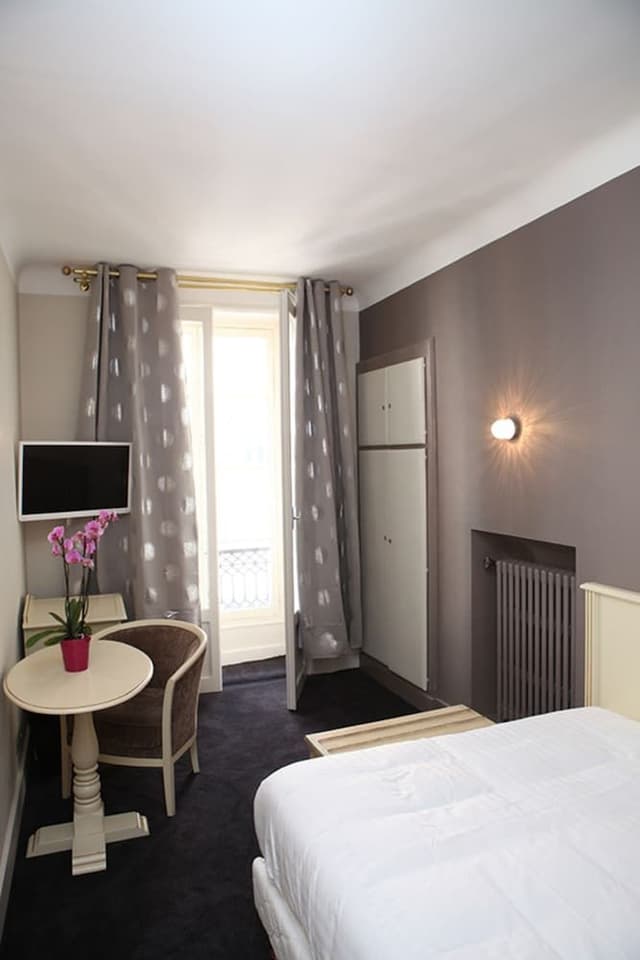 Comfort Single Room