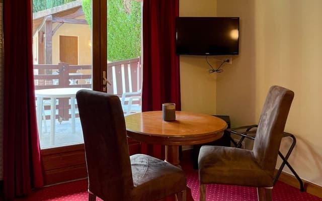 Superior Room, Terrace, Pool View