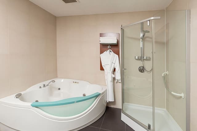 Penthouse Suite