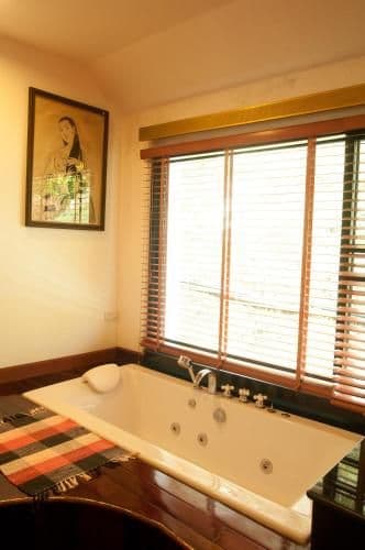 Deluxe Waterfall View