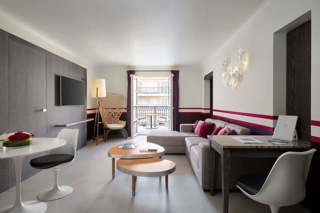 Suite (Garden)