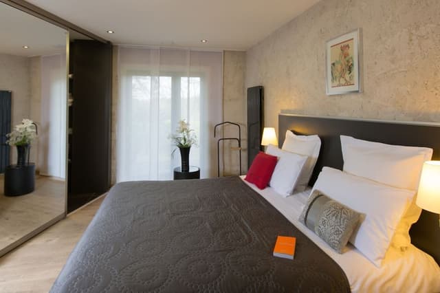 Superior Double Room (Contempory)